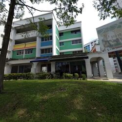 Yishun Ring Road (D27), Shop House #564600981